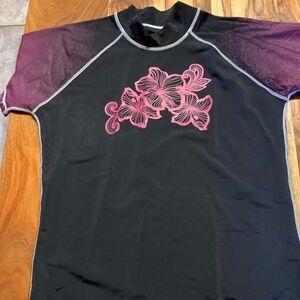 Cute Burnside Rash Guard/Swim shirt Women's XL